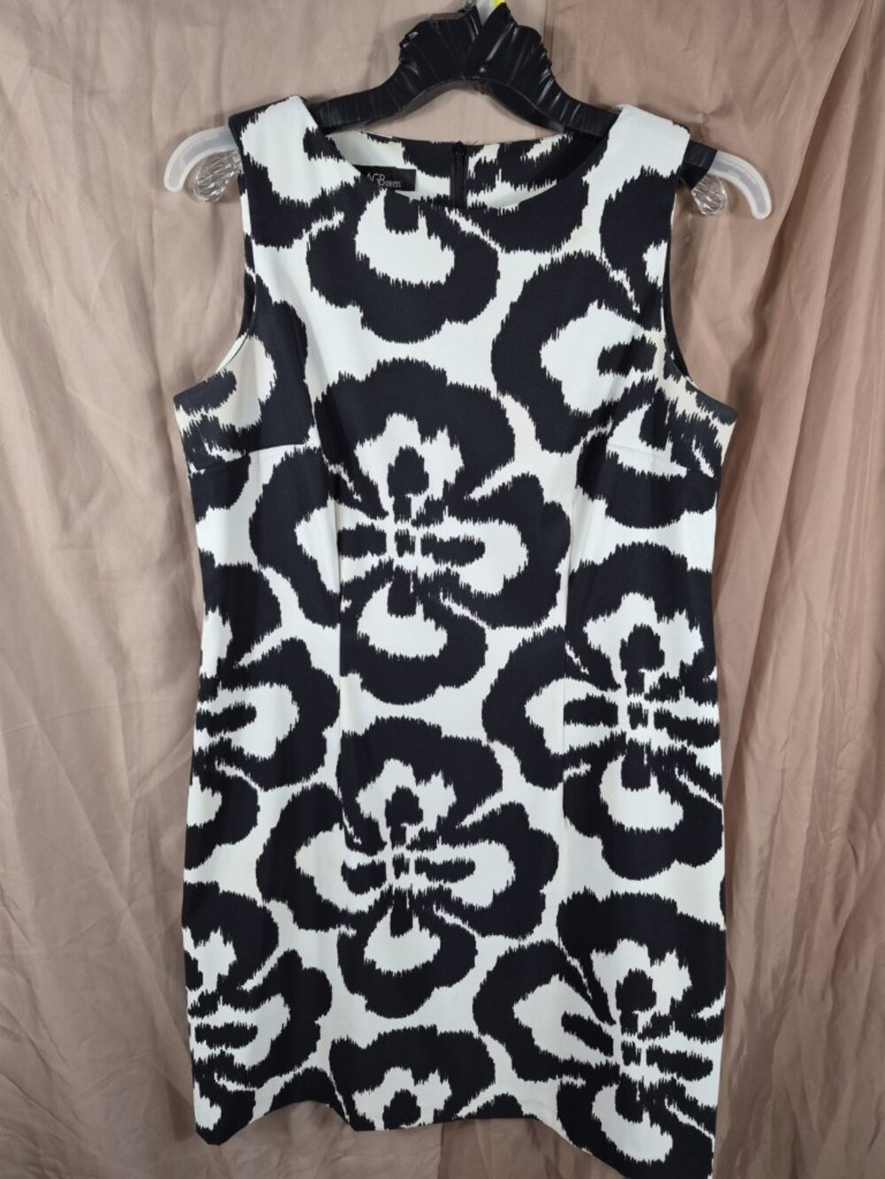 AGB Women's Black & White Bold Artsy Floral Summer Shift Dress Plus Size 18